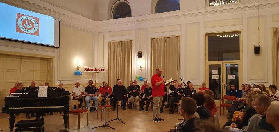 Zum Feiertag ein Mitsingkonzert